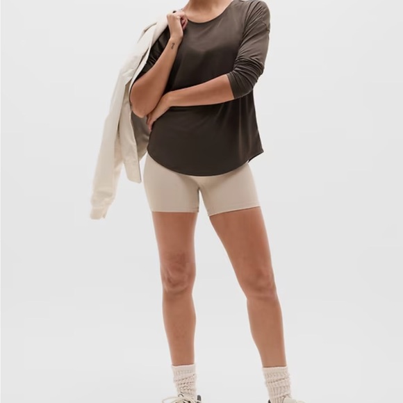 Athleta Move With Ease Long Sleeve Top - grey brownish color NWT - Picture 3 of 10